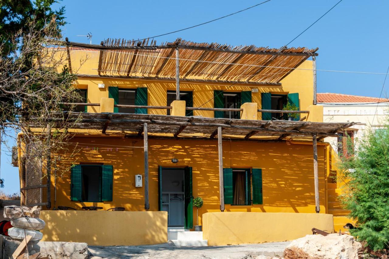 Atlantis Houses Chalki Town Ngoại thất bức ảnh