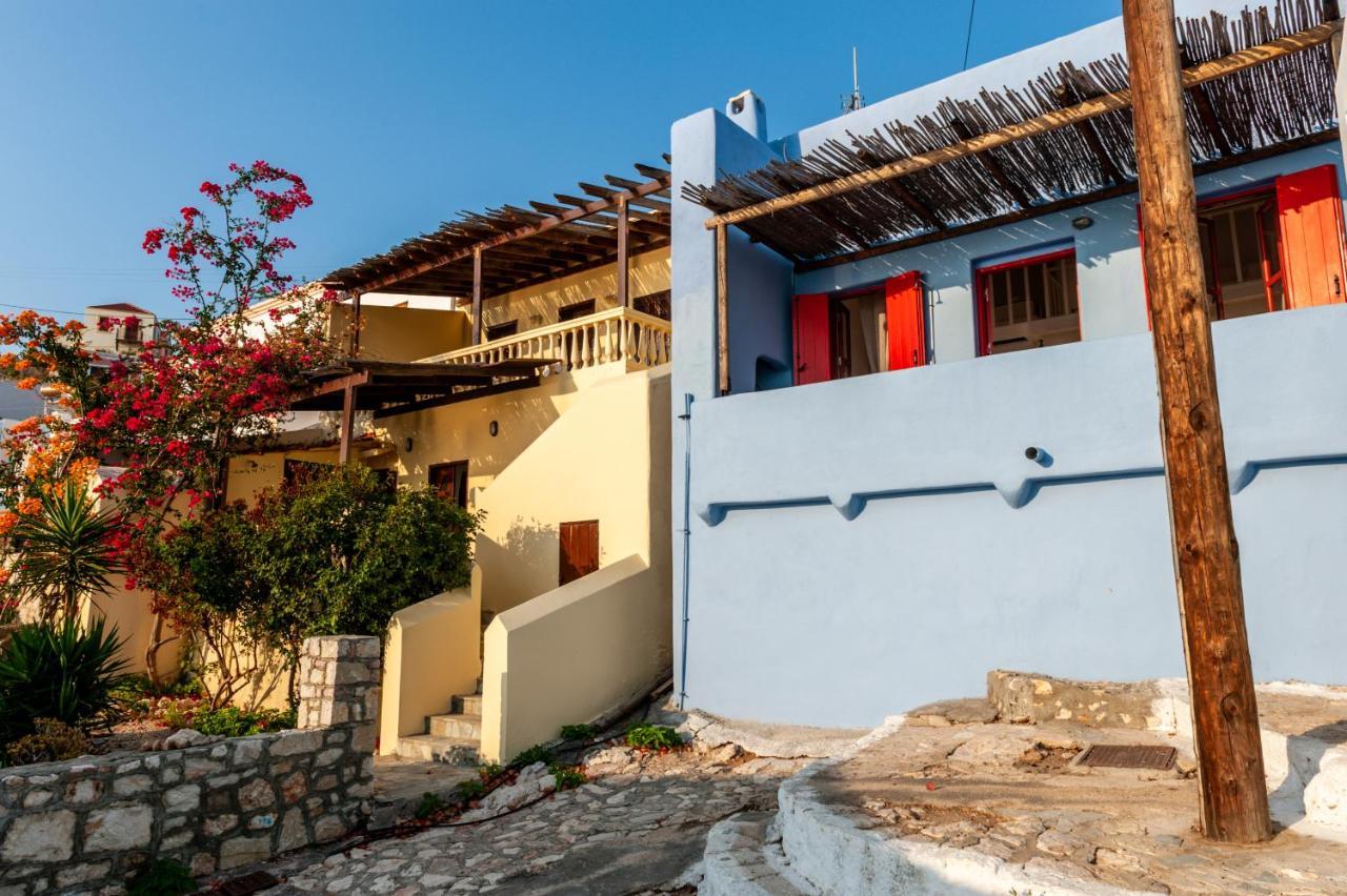 Atlantis Houses Chalki Town Ngoại thất bức ảnh