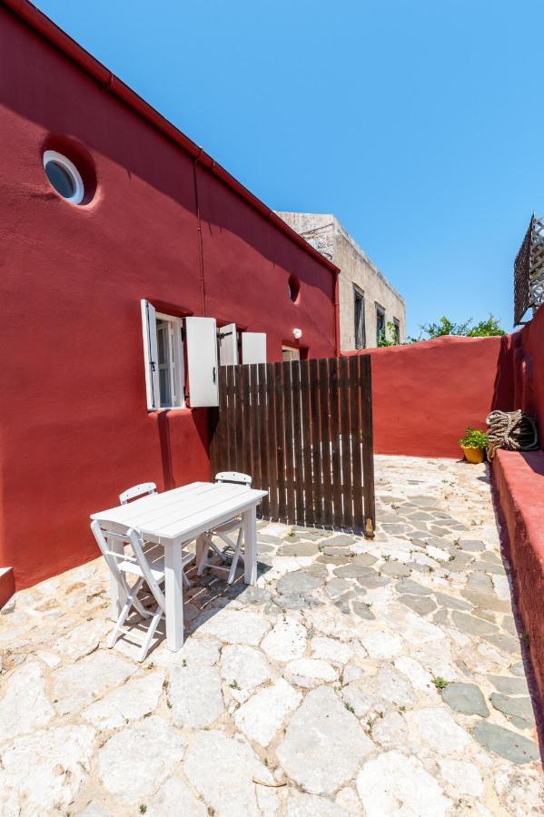 Atlantis Houses Chalki Town Ngoại thất bức ảnh