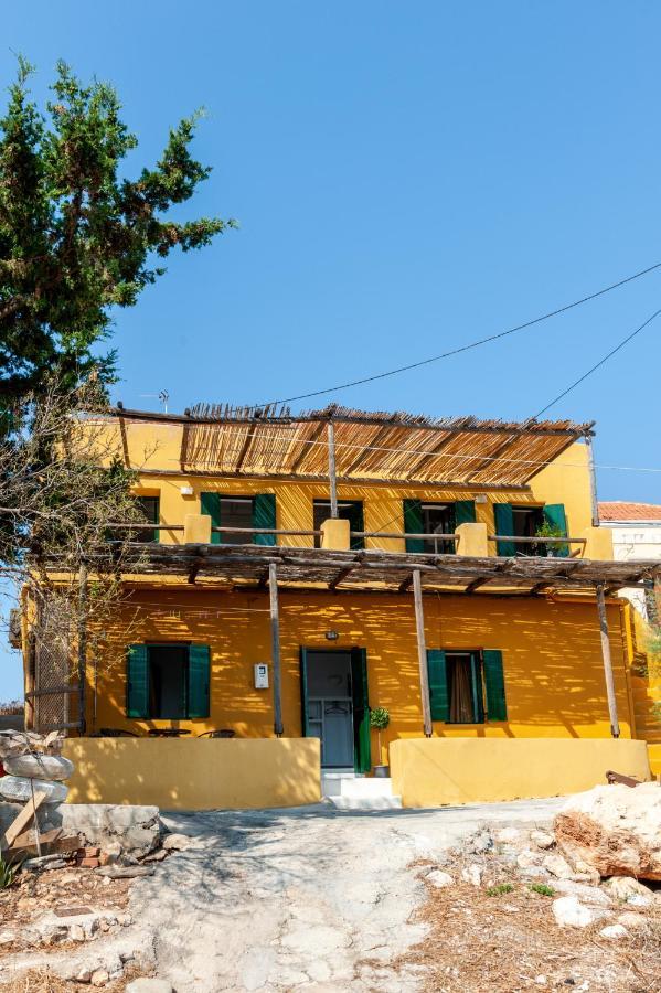 Atlantis Houses Chalki Town Ngoại thất bức ảnh