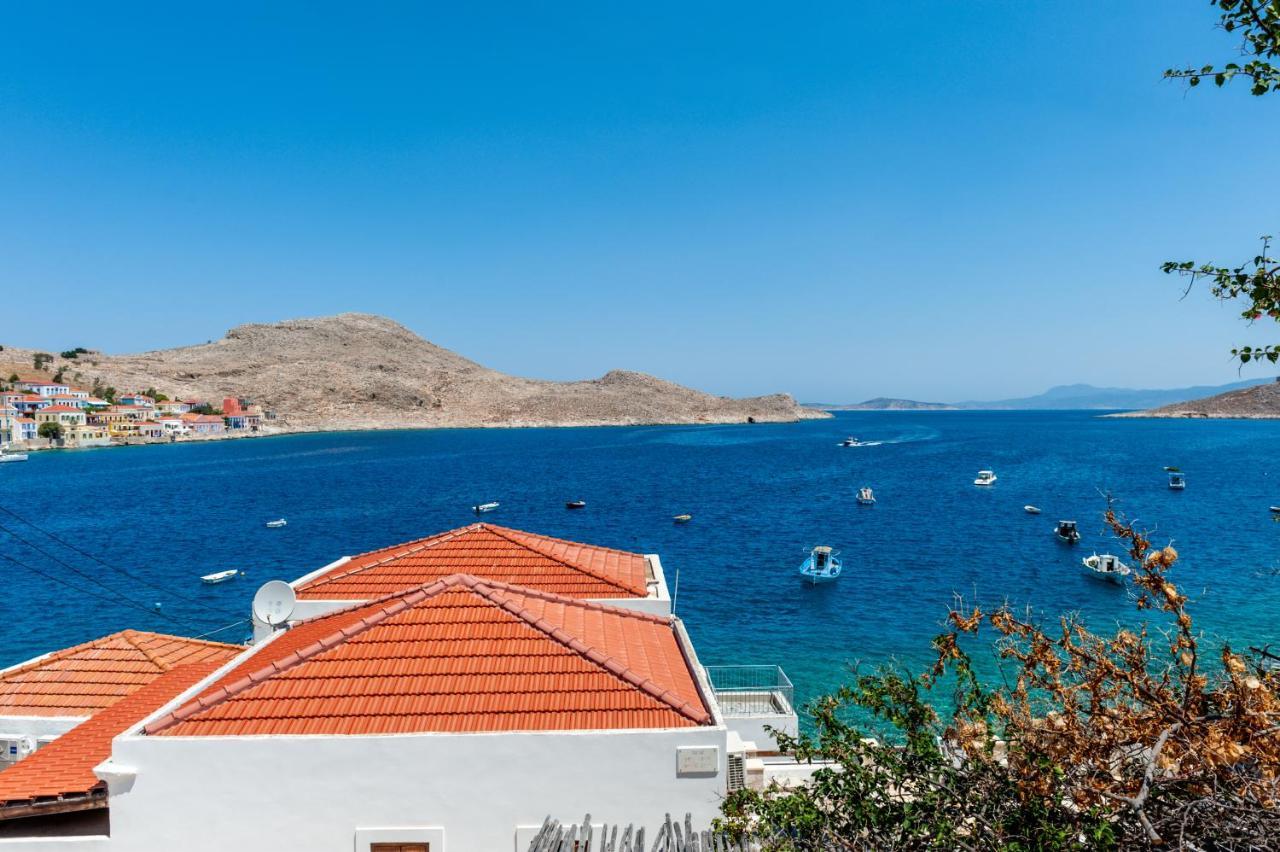 Atlantis Houses Chalki Town Ngoại thất bức ảnh