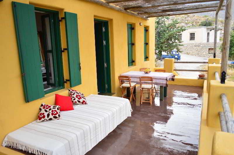 Atlantis Houses Chalki Town Ngoại thất bức ảnh