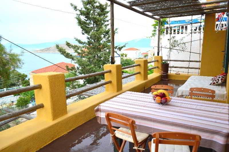 Atlantis Houses Chalki Town Ngoại thất bức ảnh