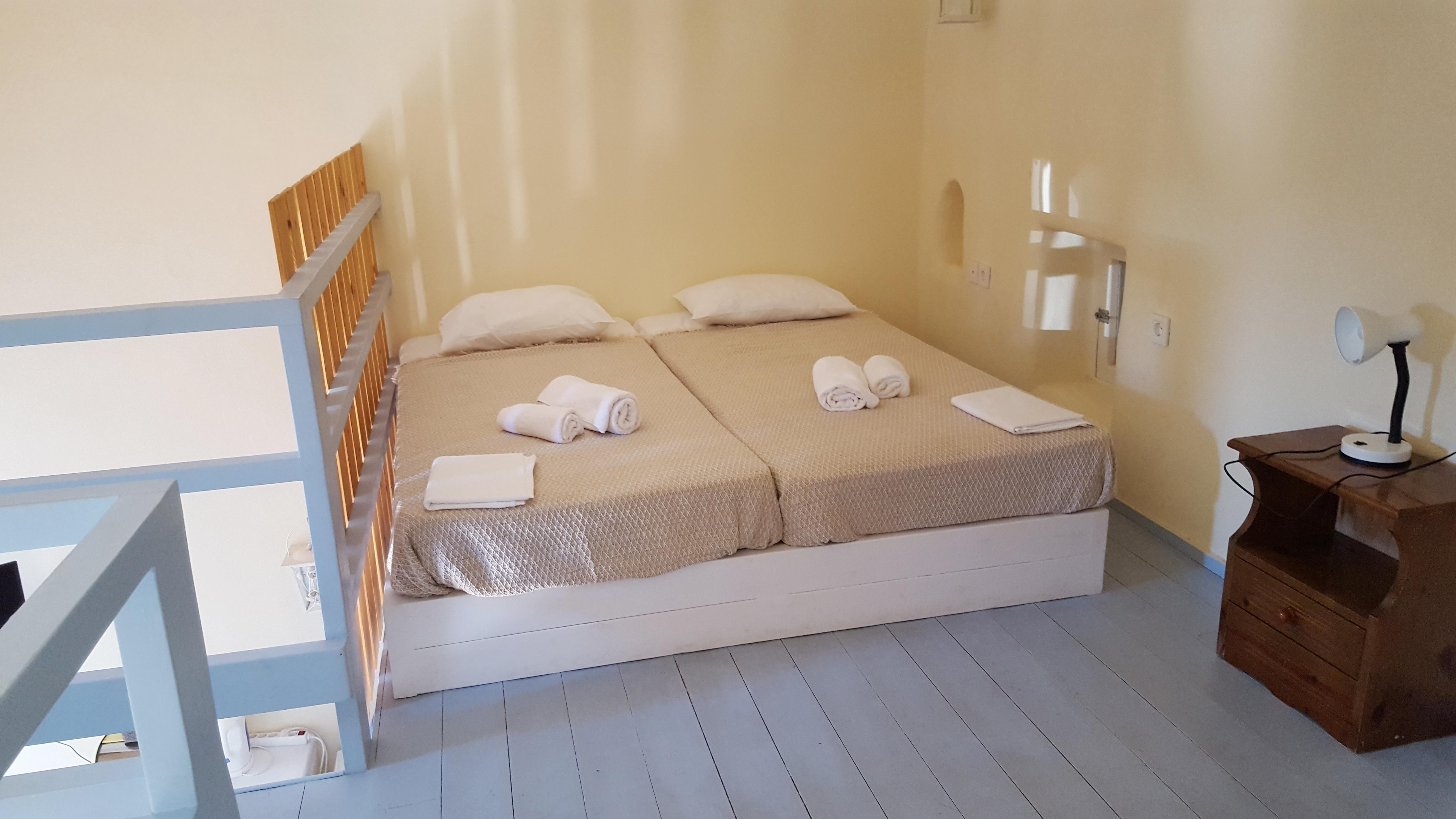 Atlantis Houses Chalki Town Ngoại thất bức ảnh