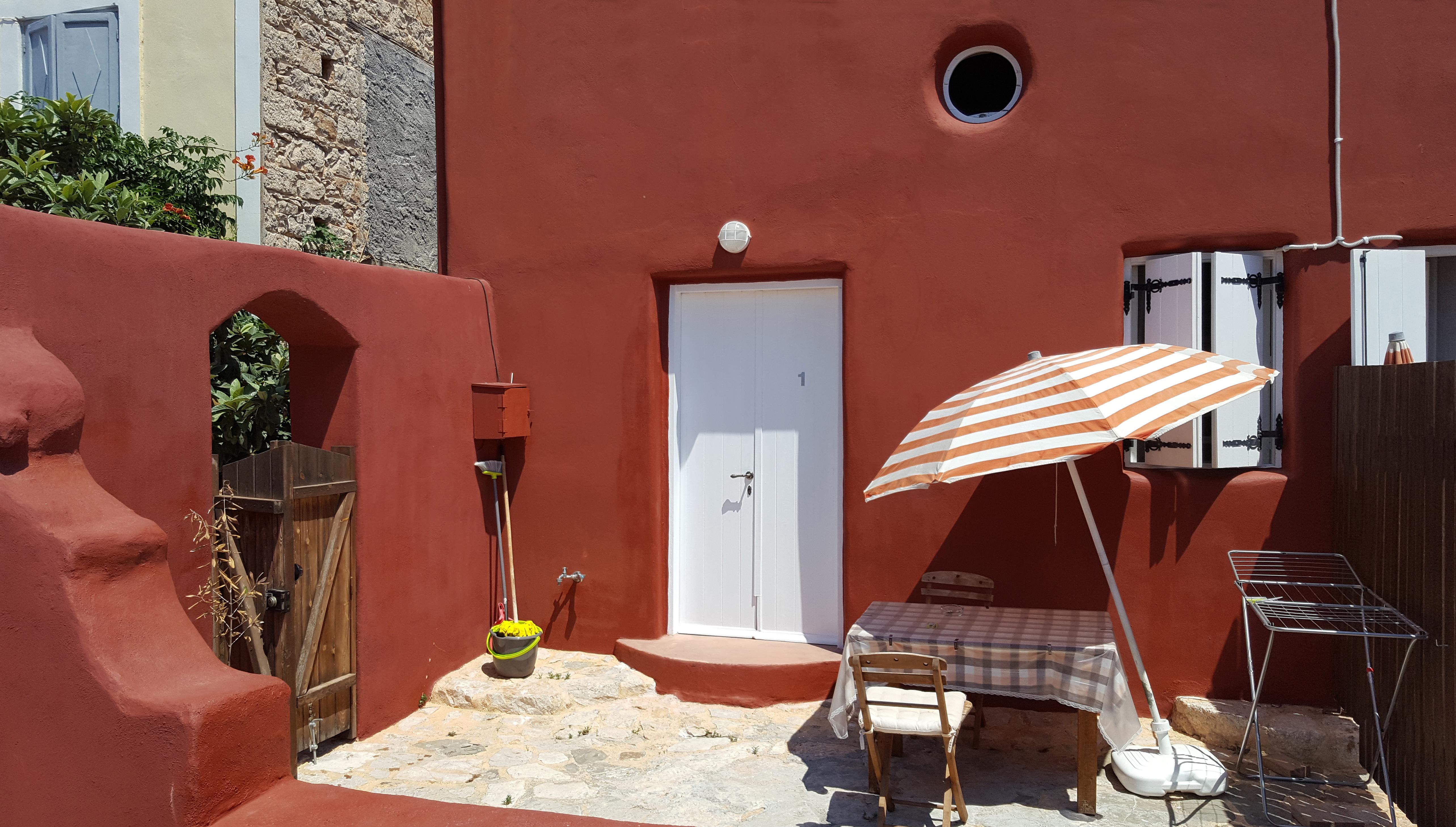 Atlantis Houses Chalki Town Ngoại thất bức ảnh